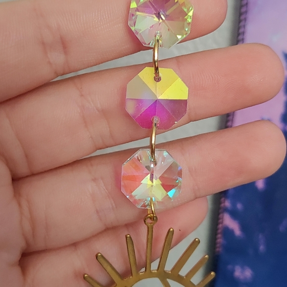 Crystal Eye Sun Catcher - Picture 6 of 6